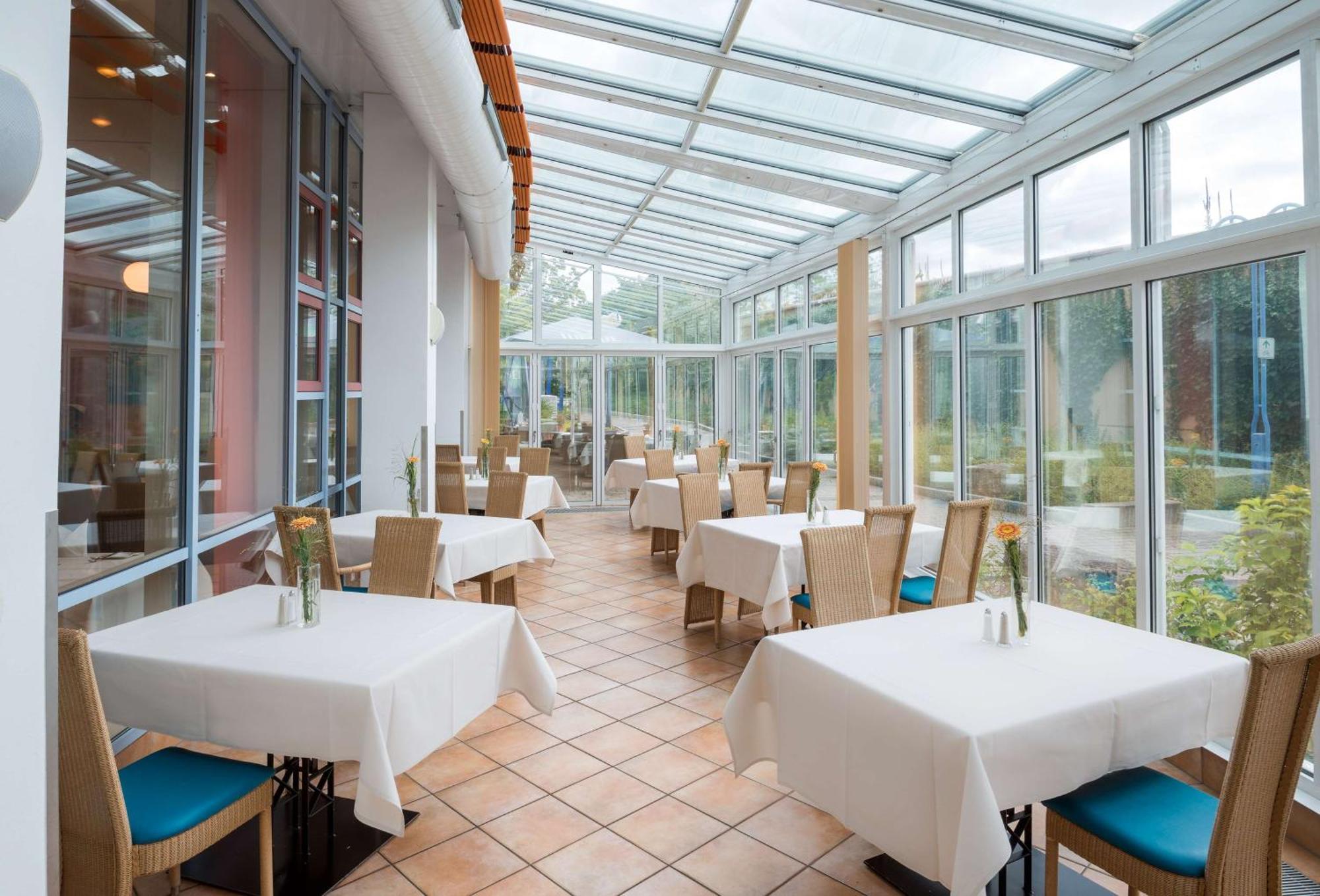 Best Western Plus Palatin Kongresshotel Wiesloch Ngoại thất bức ảnh